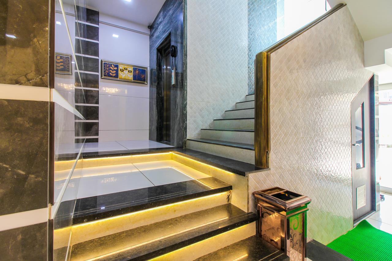 Fabhotel Laaiba Residency Bombaim Exterior foto